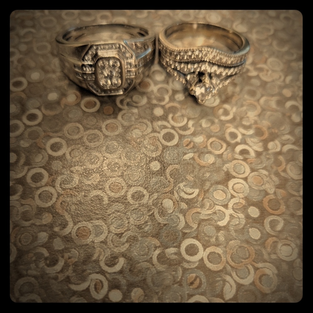 His and hers white Gold Diamond rings